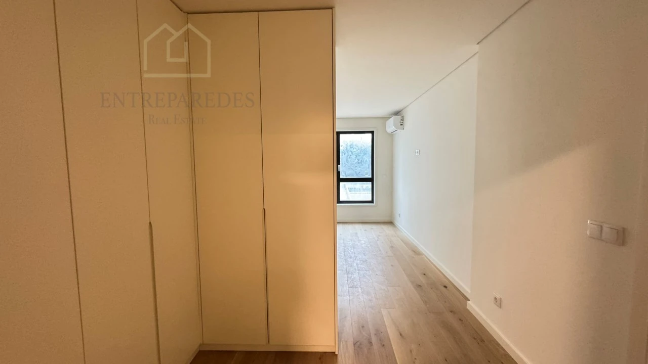 Apartamento T3 para Venda em Cedofeita, Santo Ildefonso, Sé, Miragaia, São Nicolau e Vitória Foto 34