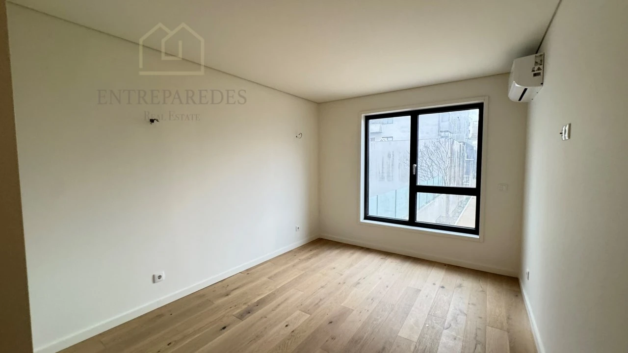 Apartamento T3 para Venda em Cedofeita, Santo Ildefonso, Sé, Miragaia, São Nicolau e Vitória Foto 35