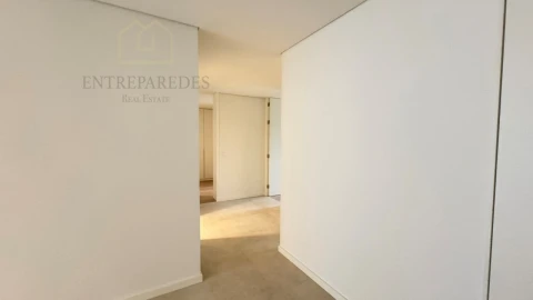 Apartamento T3 para Venda em Cedofeita, Santo Ildefonso, Sé, Miragaia, São Nicolau e Vitória