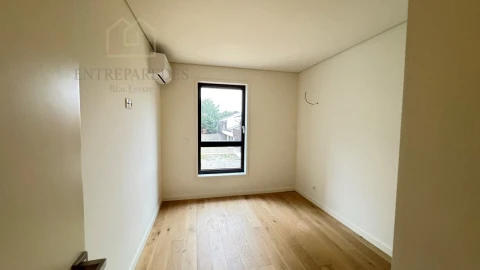 Apartamento T3 para Venda em Cedofeita, Santo Ildefonso, Sé, Miragaia, São Nicolau e Vitória