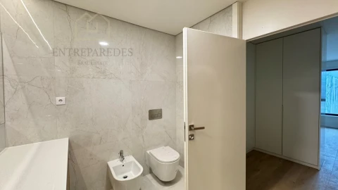 Apartamento T3 para Venda em Cedofeita, Santo Ildefonso, Sé, Miragaia, São Nicolau e Vitória
