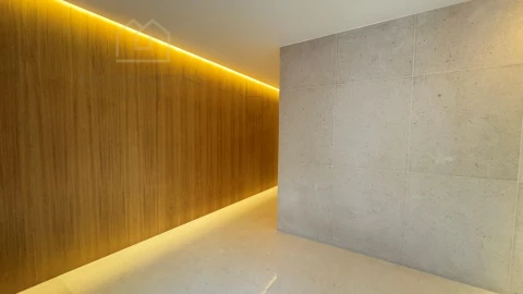Apartamento T3 para Venda em Cedofeita, Santo Ildefonso, Sé, Miragaia, São Nicolau e Vitória