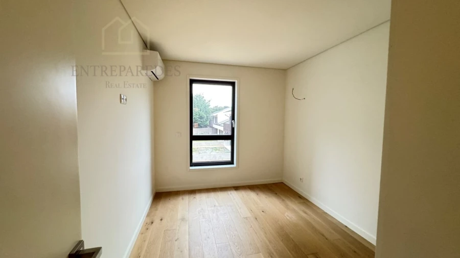 Apartamento T3 para Venda em Cedofeita, Santo Ildefonso, Sé, Miragaia, São Nicolau e Vitória Foto 22