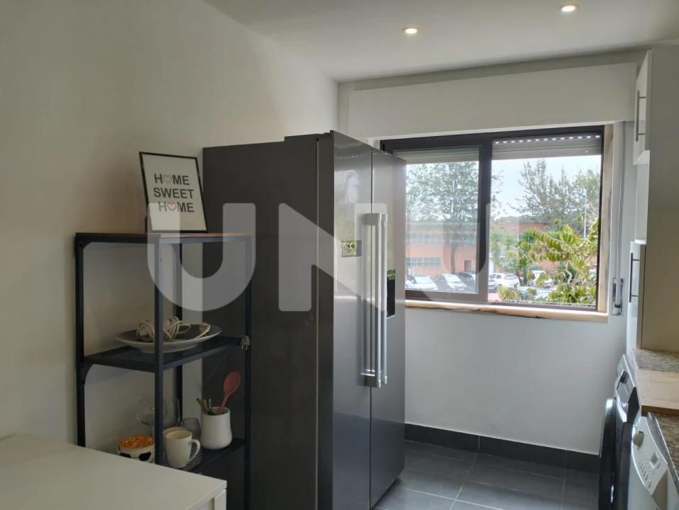 Apartamento T3 para Venda em Cacém e São Marcos Foto 8