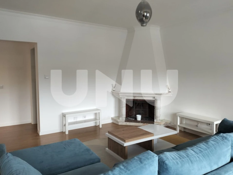 Apartamento T3 para Venda em Cacém e São Marcos Foto 2