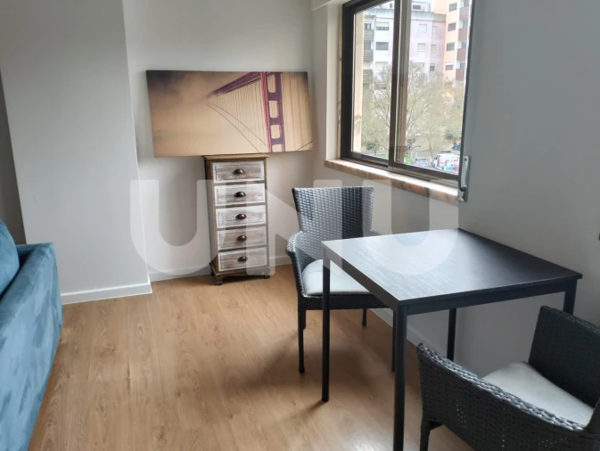 Apartamento T3 para Venda em Cacém e São Marcos Foto 4