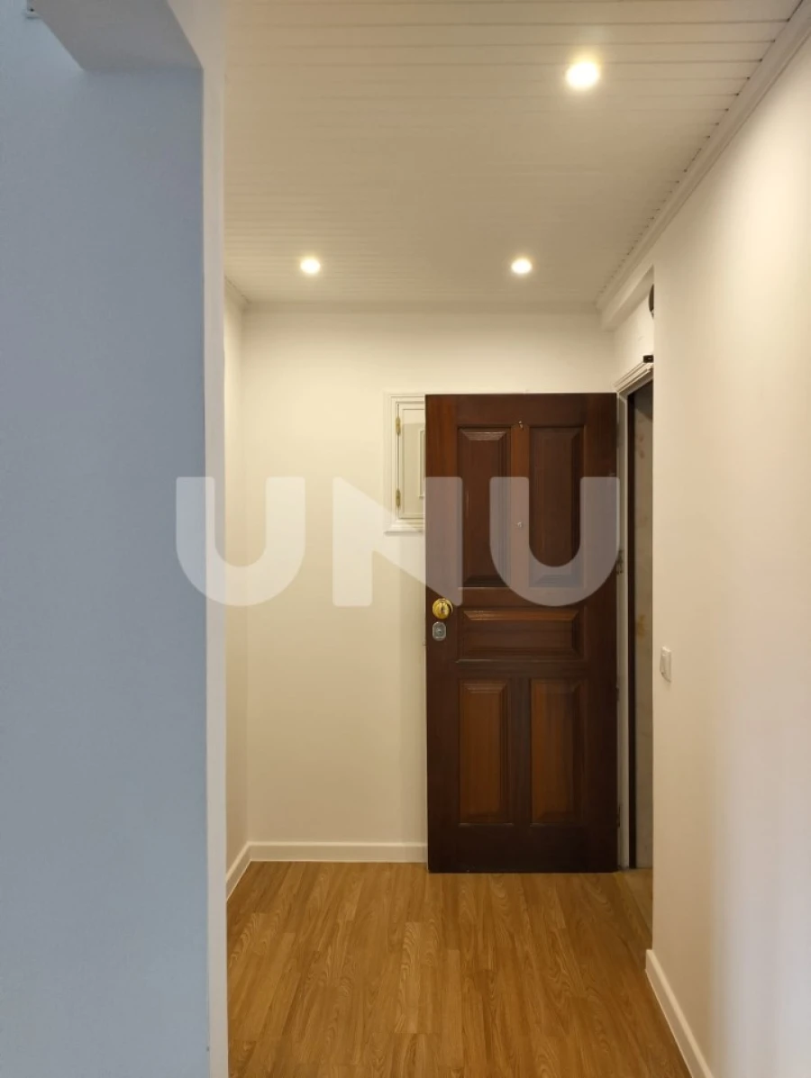 Apartamento T3 para Venda em Cacém e São Marcos Foto 11