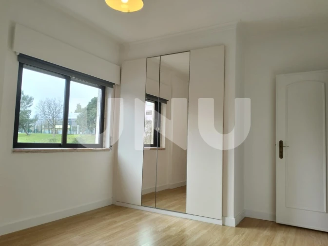 Apartamento T3 para Venda em Cacém e São Marcos Foto 18