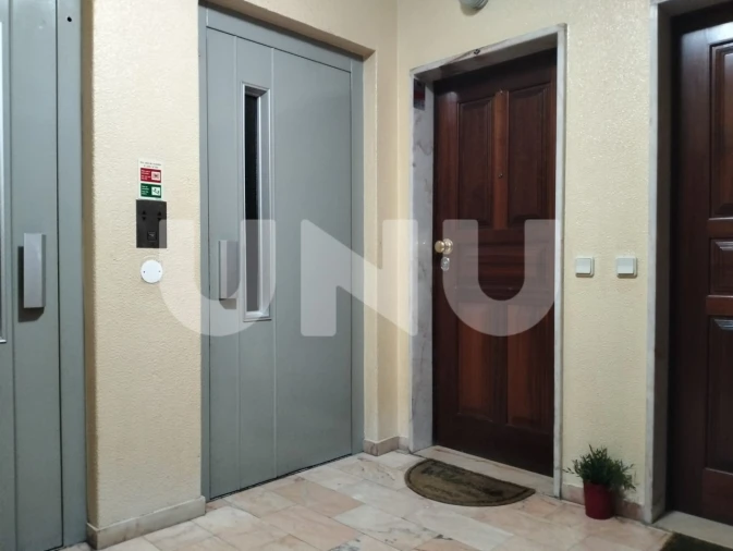 Apartamento T3 para Venda em Cacém e São Marcos Foto 26