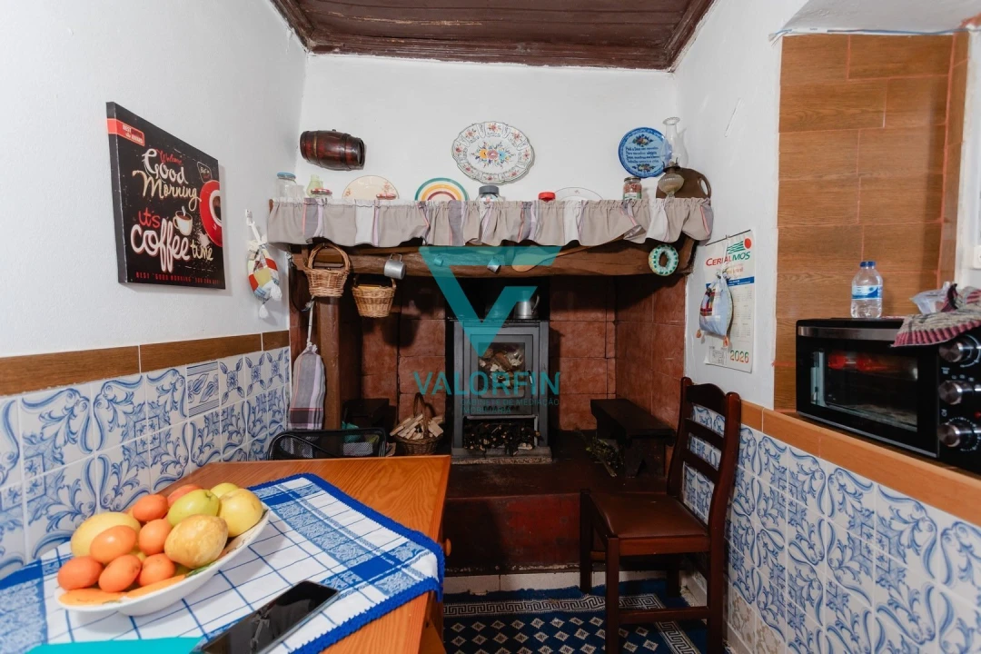 Moradia T2 para Venda em Porto de Mós - São João Baptista e São Pedro Foto 9