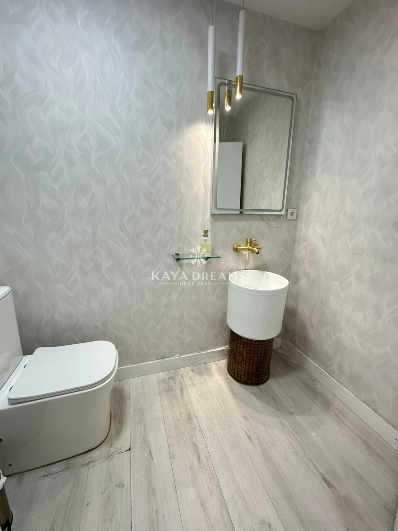 Negócio para Arrendamento em Ramada e Caneças Foto 12