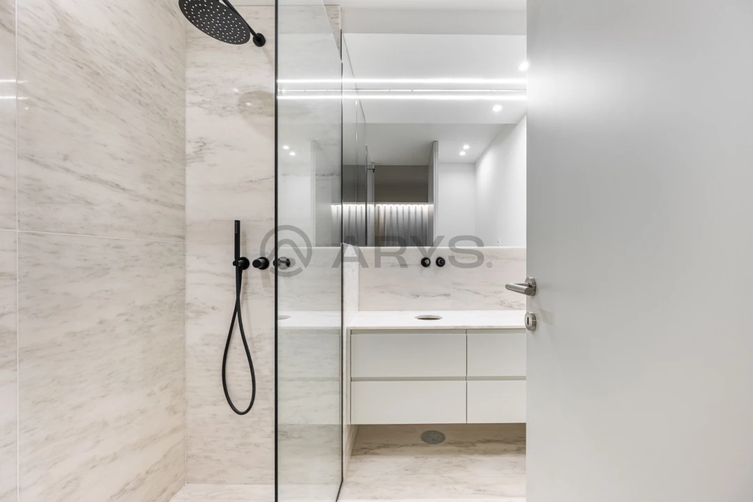 Apartamento T3 para Venda em Cedofeita, Santo Ildefonso, Sé, Miragaia, São Nicolau e Vitória Foto 13