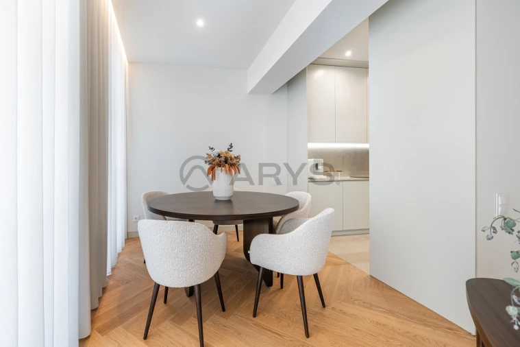 Apartamento T0 para Venda em Cedofeita, Santo Ildefonso, Sé, Miragaia, São Nicolau e Vitória Foto 4