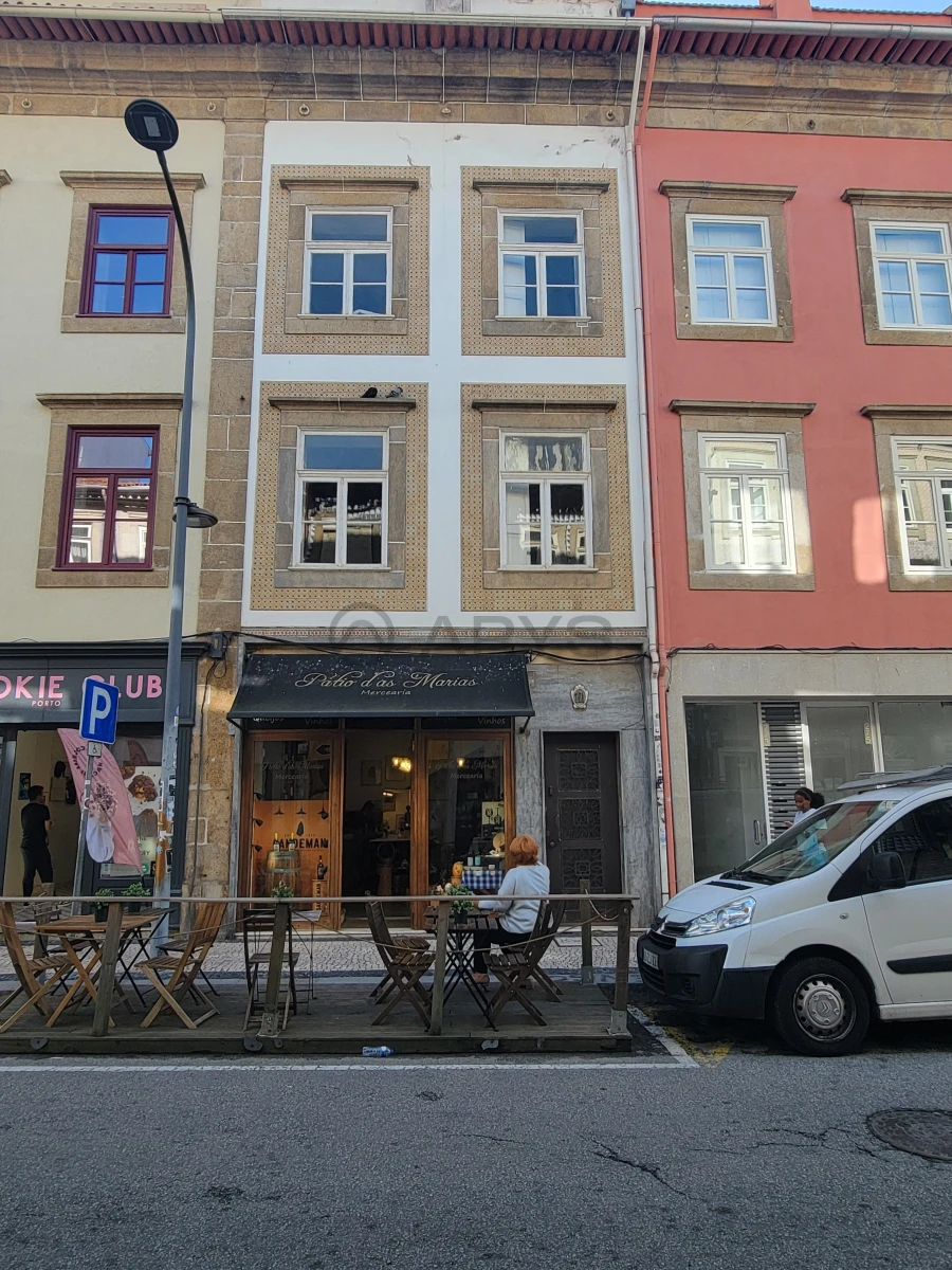 Apartamento T0 para Venda em Cedofeita, Santo Ildefonso, Sé, Miragaia, São Nicolau e Vitória Foto 3