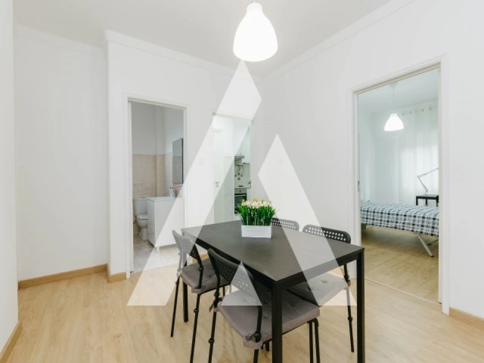 Apartamento T4 para Venda em Odivelas Foto 12