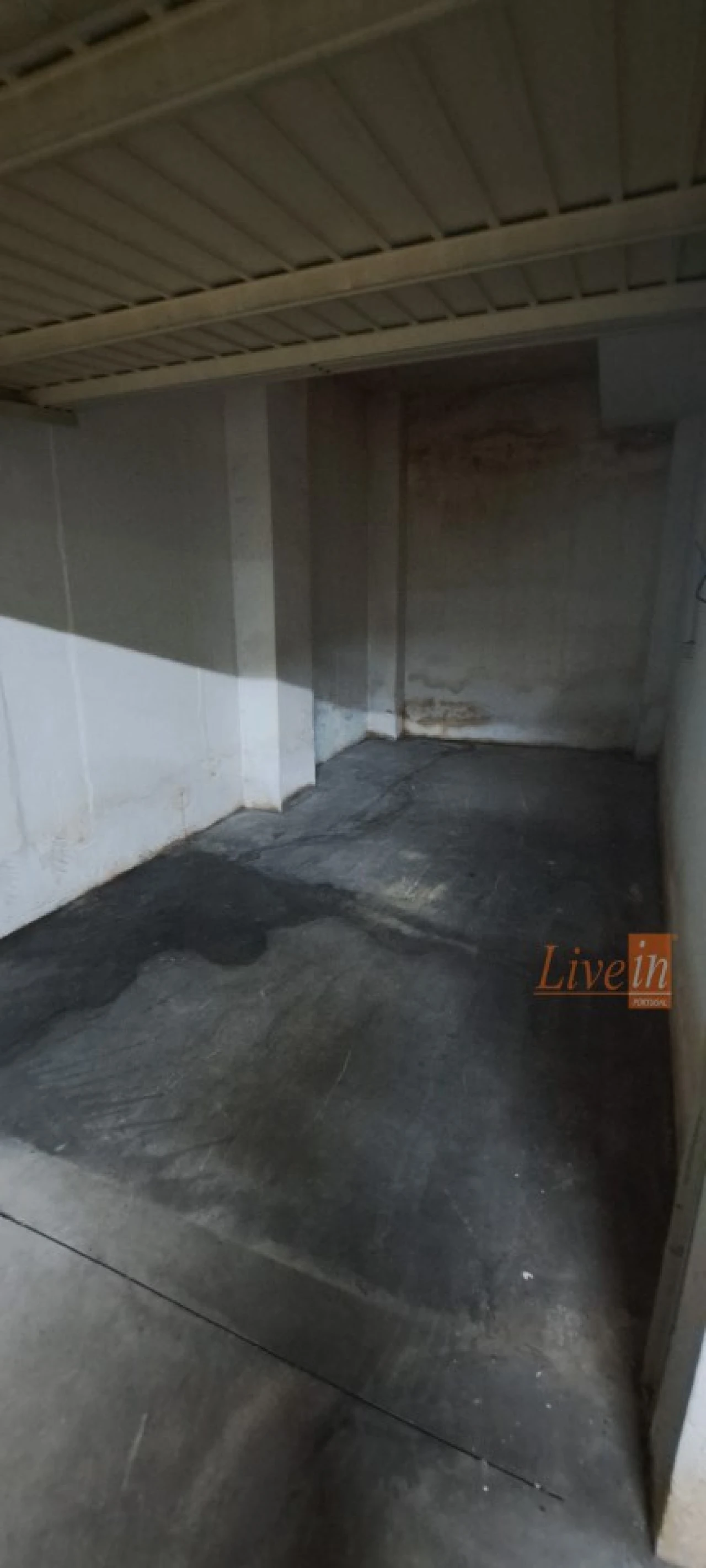 Garagem para Arrendamento em Rio de Mouro Foto 2