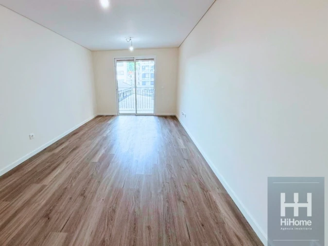 Apartamento T2 para Venda em Funchal (Se) Foto 3