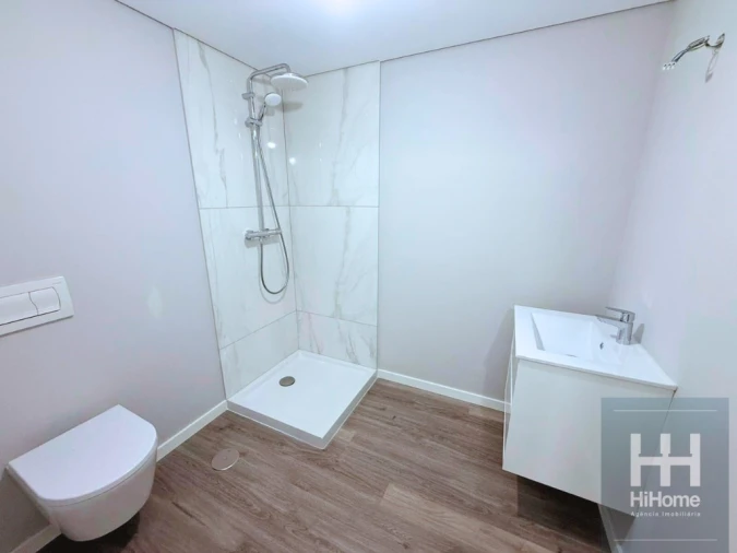 Apartamento T2 para Venda em Funchal (Se) Foto 12