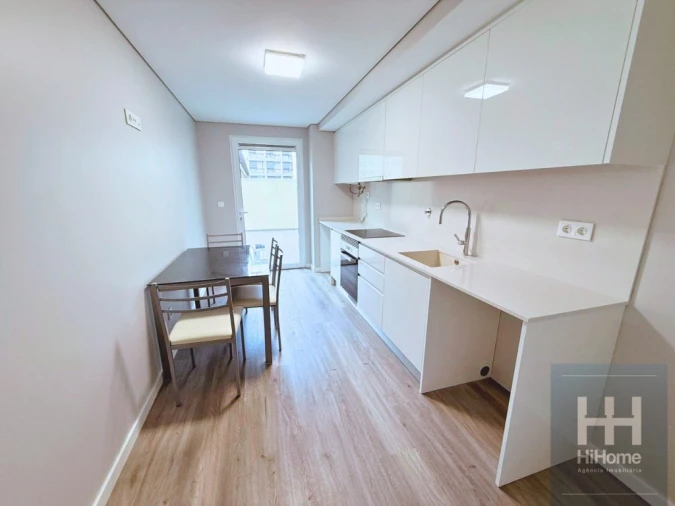 Apartamento T2 para Venda em Funchal (Se) Foto 9