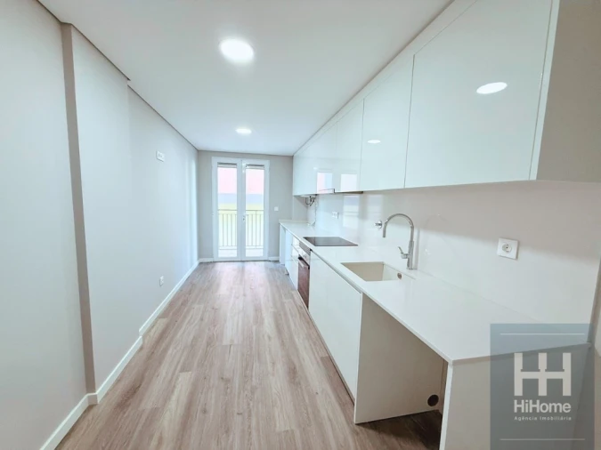 Apartamento T2 para Venda em Funchal (Se) Foto 9