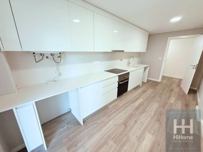 Apartamento T2 para Venda em Funchal (Se) Foto 10