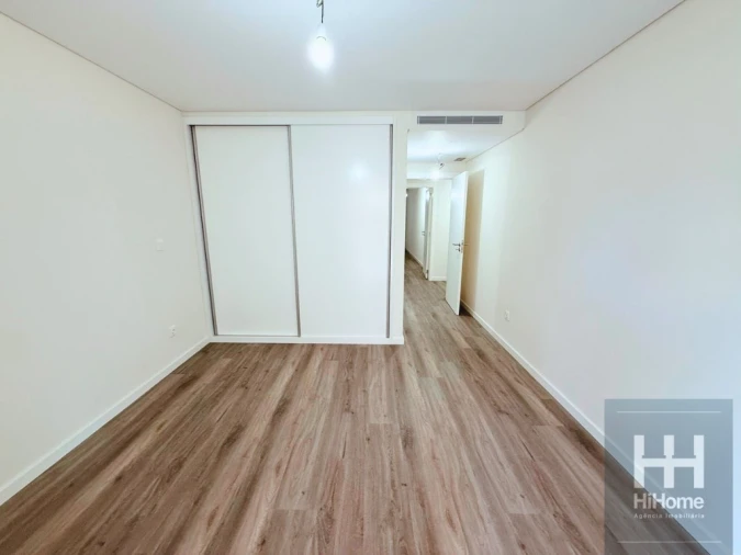 Apartamento T2 para Venda em Funchal (Se) Foto 12