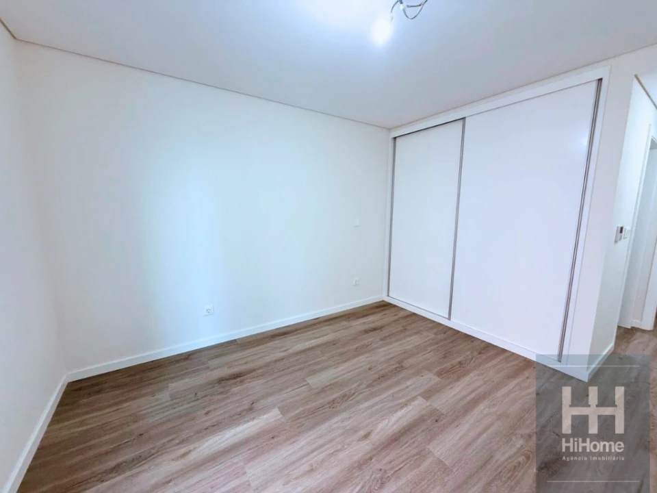 Apartamento T2 para Venda em Funchal (Se) Foto 10