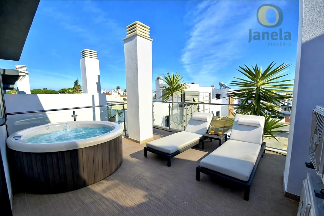 Moradia T2 para Arrendamento em Moncarapacho e Fuseta Foto 1