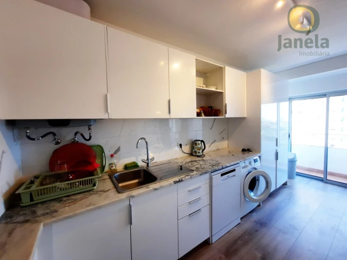 Apartamento T2 para Arrendamento em Faro (Sé e São Pedro) Foto 4