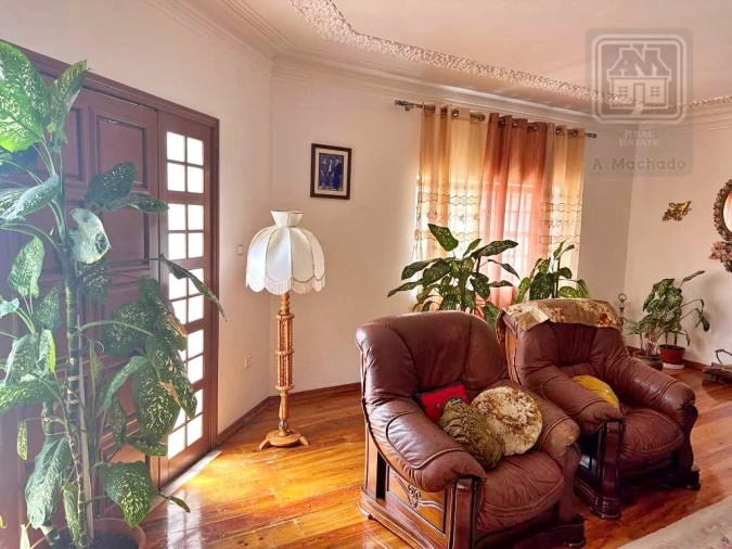 Moradia T5 para Venda em São João Foto 11