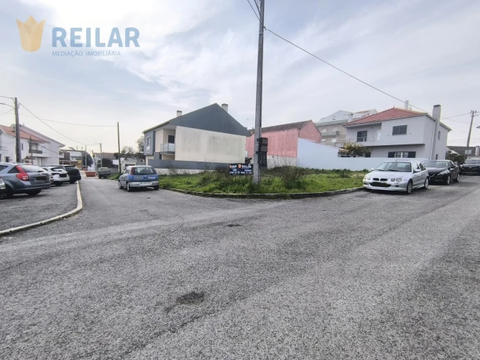 Terreno para Venda em Santa Iria de Azoia, São João da Talha e Bobadela Foto 3