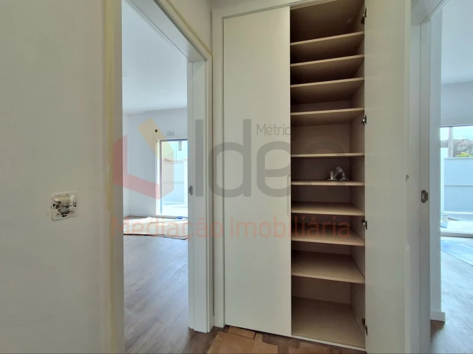 Moradia T3 para Venda em Fernao Ferro Foto 16