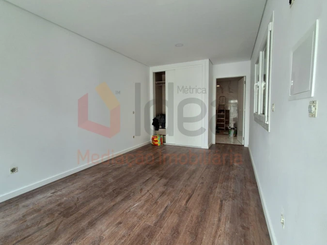 Moradia T3 para Venda em Fernao Ferro Foto 20