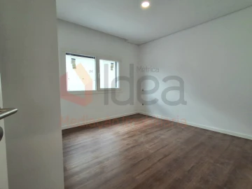 Moradia T3 para Venda em Fernao Ferro