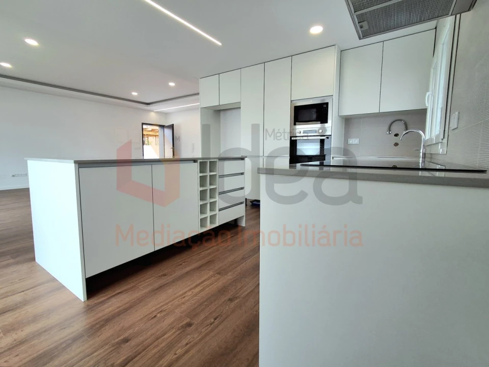 Moradia T3 para Venda em Fernao Ferro Foto 5