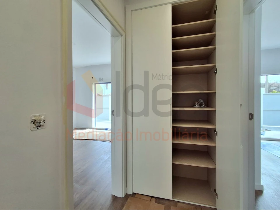Moradia T3 para Venda em Fernao Ferro Foto 17