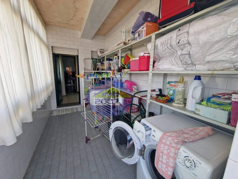 Apartamento T3 para Venda em Santa Maria de Lamas Foto 24