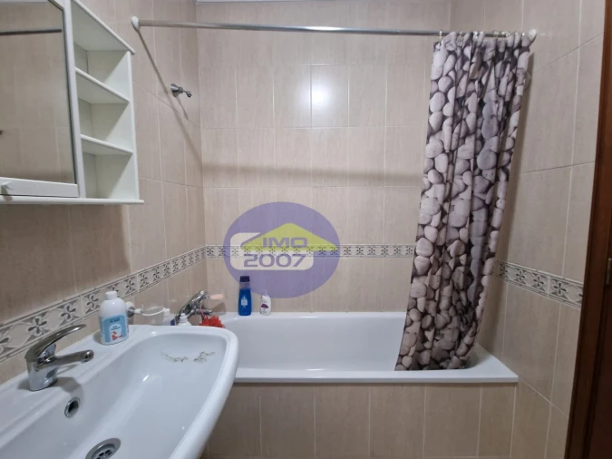 Apartamento T3 para Venda em Santa Maria de Lamas Foto 28