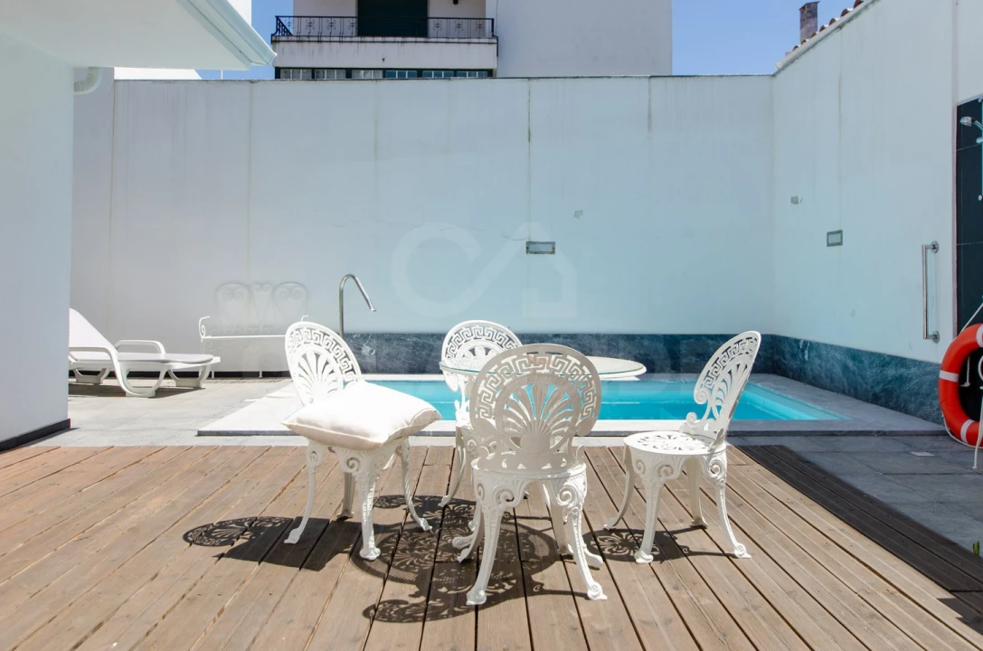 Apartamento T3 para Arrendamento em São Domingos de Rana Foto 42