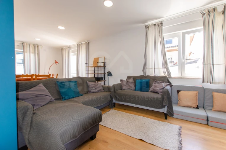 Apartamento T3 para Arrendamento em São Domingos de Rana Foto 6