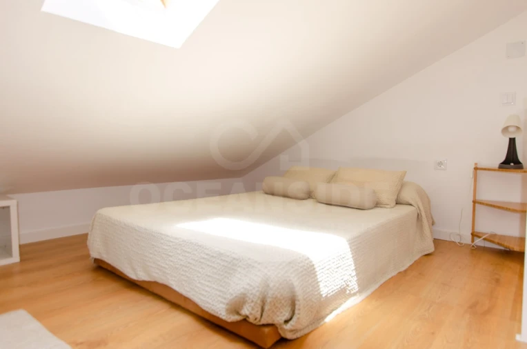 Apartamento T3 para Arrendamento em São Domingos de Rana Foto 31