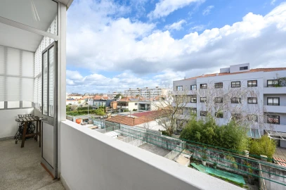 Apartamento T1 para Venda em Aldoar, Foz do Douro e Nevogilde