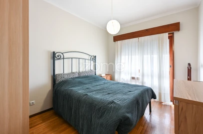 Apartamento T1 para Venda em Aldoar, Foz do Douro e Nevogilde