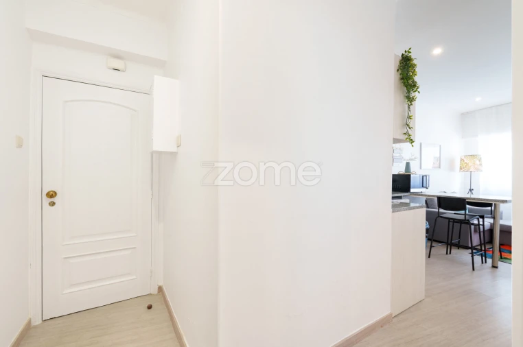 Apartamento T1 para Arrendamento em Santa Marinha e São Pedro da Afurada Foto 2