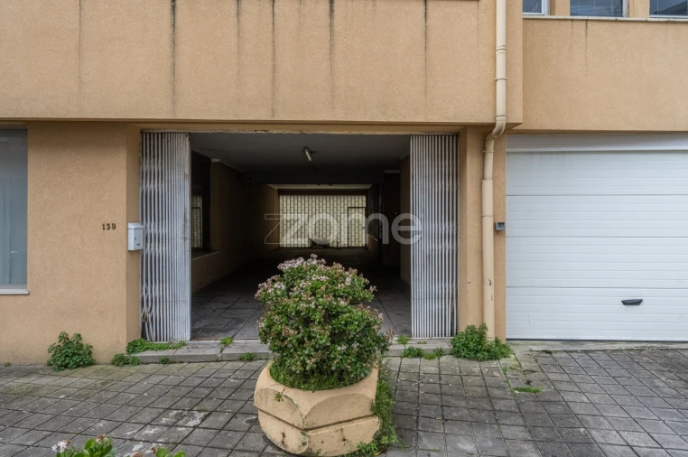 Negócio para Venda em Lordelo do Ouro e Massarelos Foto 2