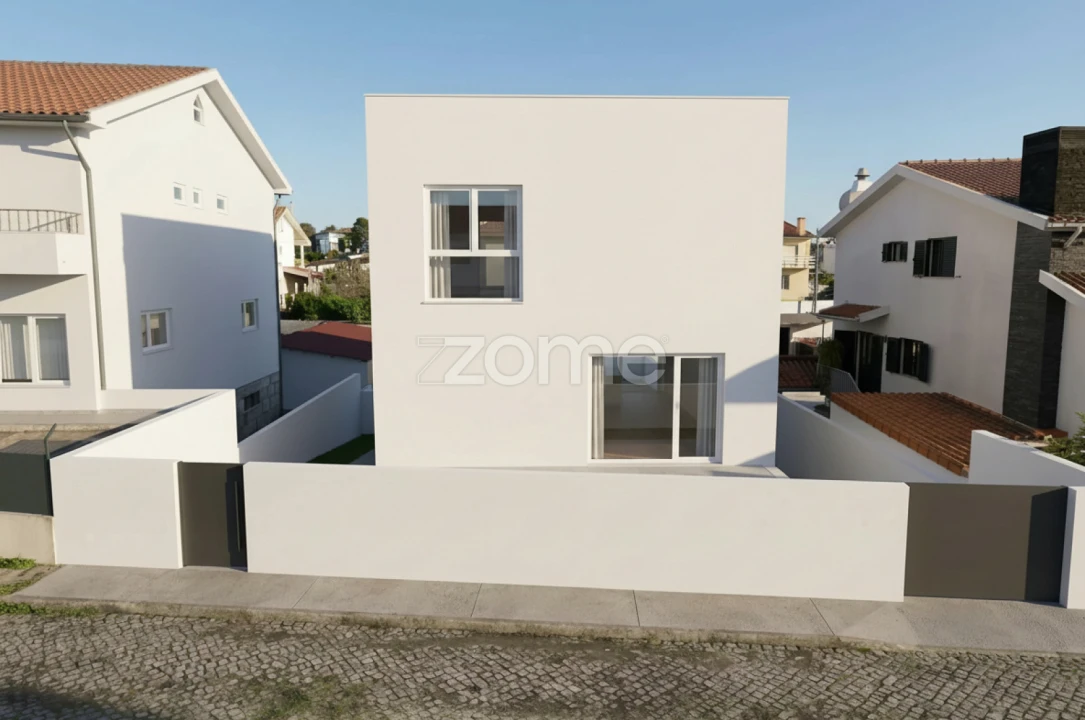 Moradia T3 para Venda em Campo e Sobrado Foto 3