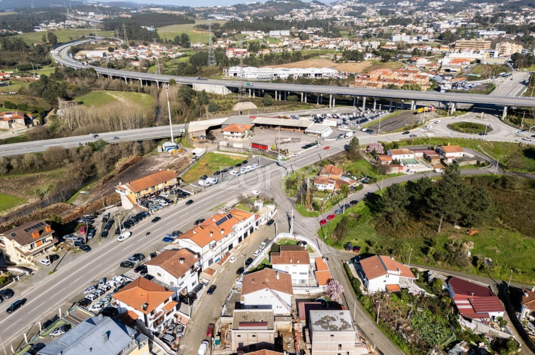 Moradia T3 para Venda em Campo e Sobrado Foto 14