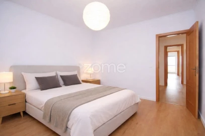 Apartamento T2 para Venda em Queluz e Belas