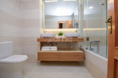 Apartamento T2 para Venda em Queluz e Belas