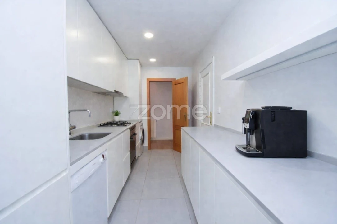 Apartamento T2 para Venda em Queluz e Belas Foto 18